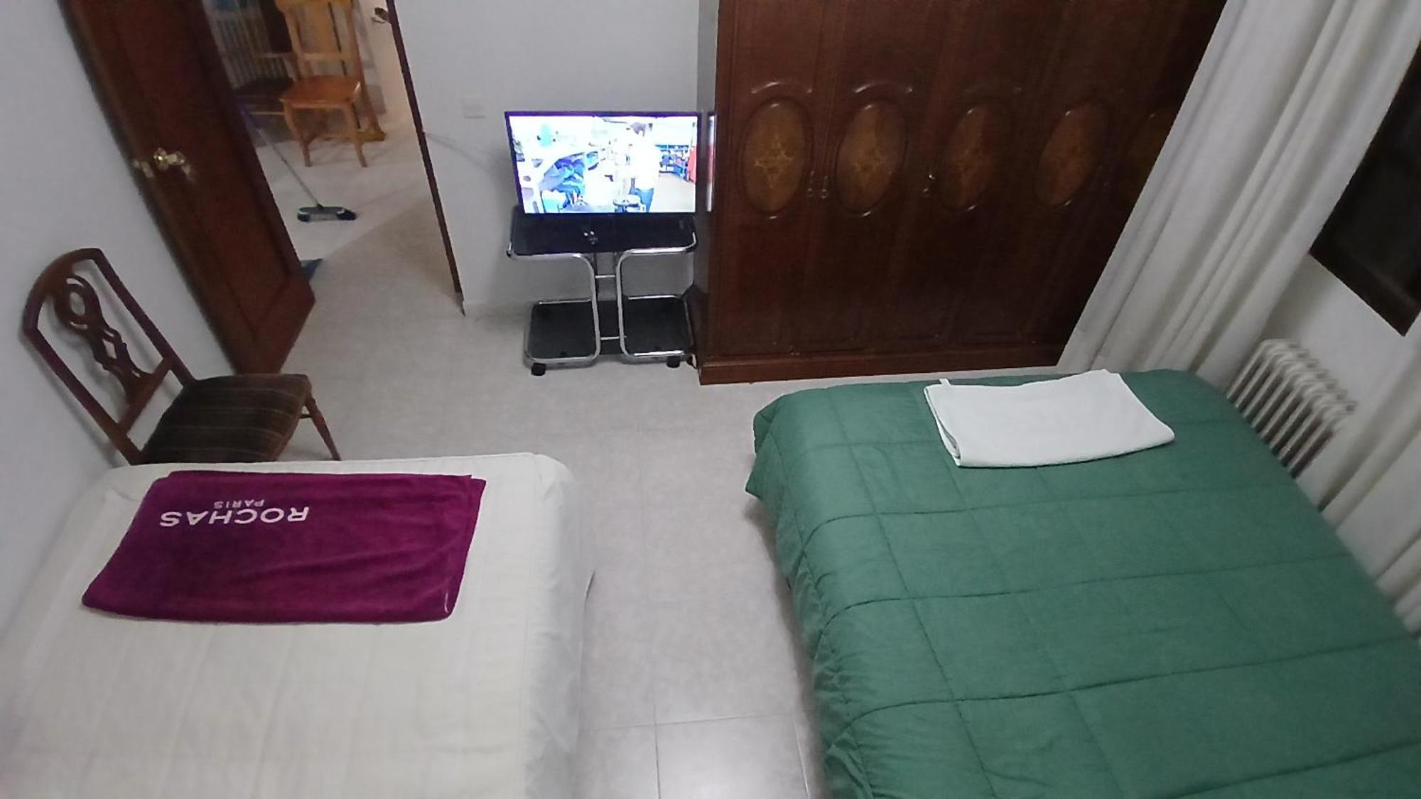 Habitacion Privada Familiar Toledo Kültér fotó