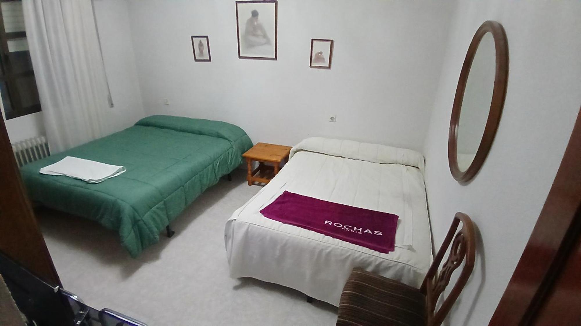 Habitacion Privada Familiar Toledo Kültér fotó